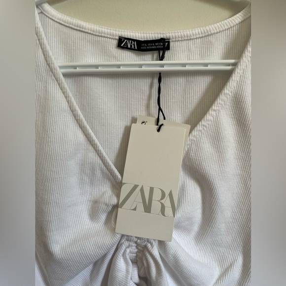 Zara Ruched Ribbed Crop Top - Picture 2 of 4
